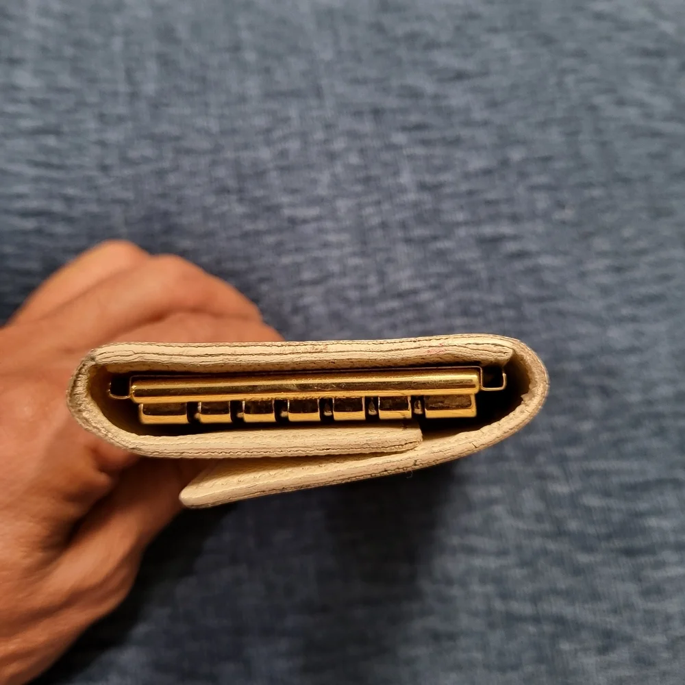 LOUIS VUITTON Damier Azur Multicles 6 Key Holder
